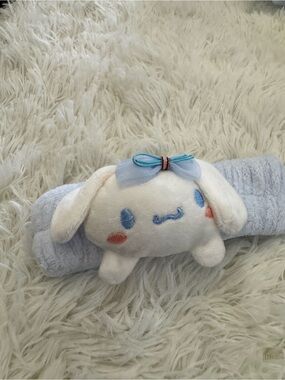Cinnamonroll Sanrio face wash makeup plush headband stretchy- White & Light Blue